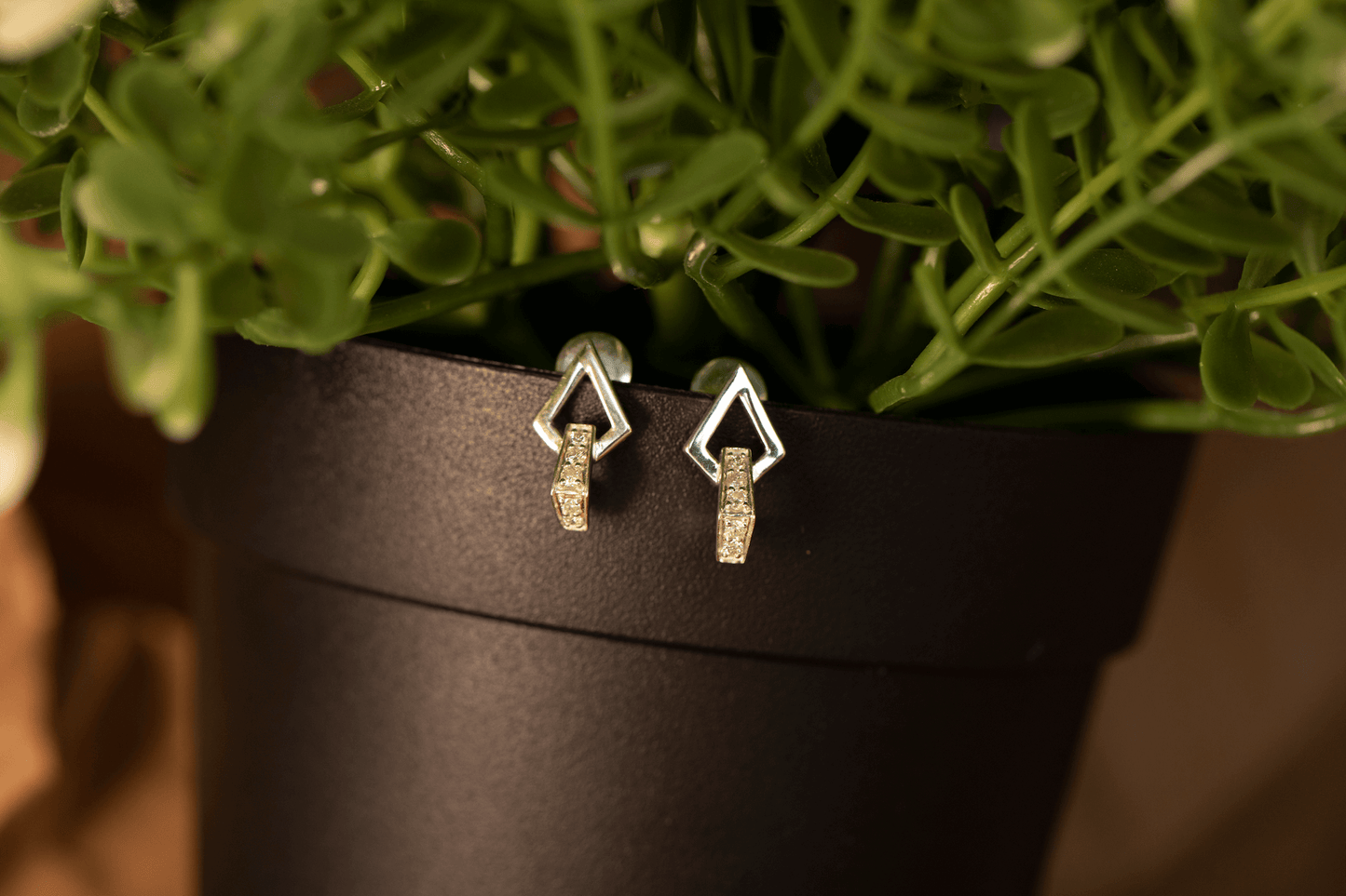 Radiant Simplicity: Single Hue Deltoid Duet Earrings | House of Hue